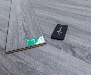 Sàn gỗ Thaixin 8mm VF10635